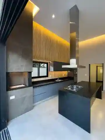 Casa de Condomínio com 3 quartos à venda, 256m² — foto 10 de 19
