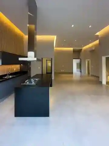 Casa de Condomínio com 3 quartos à venda, 256m² — foto 3 de 19