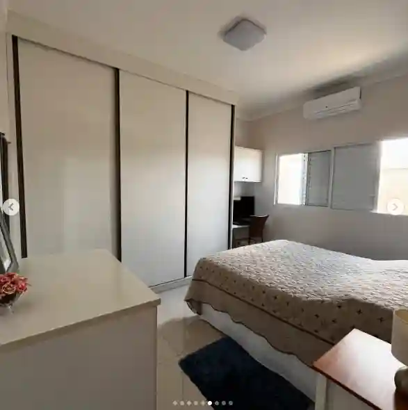 Casa de Condomínio com 3 quartos à venda, 253m² — foto 6 de 9
