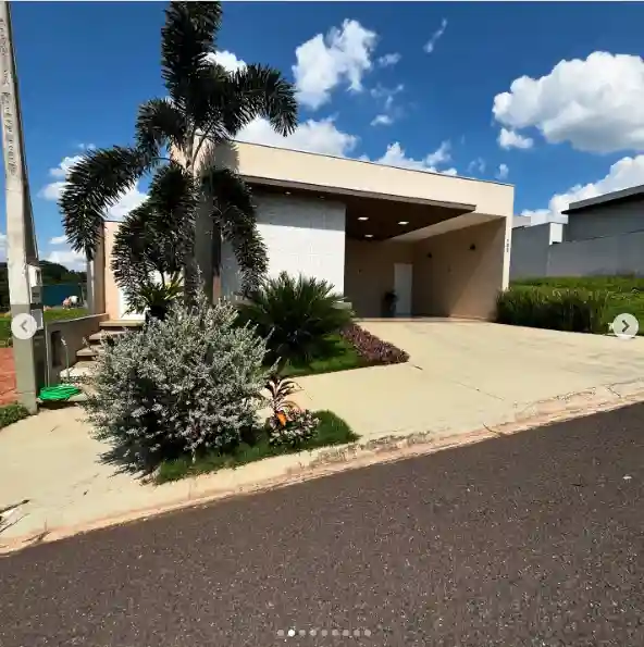 Casa de Condomínio com 3 quartos à venda, 253m² — foto 2 de 9