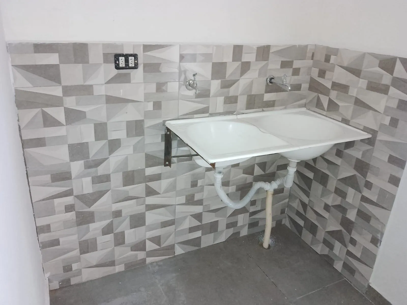 Casa com 2 quartos para aluguel, 50m² — foto 14 de 16