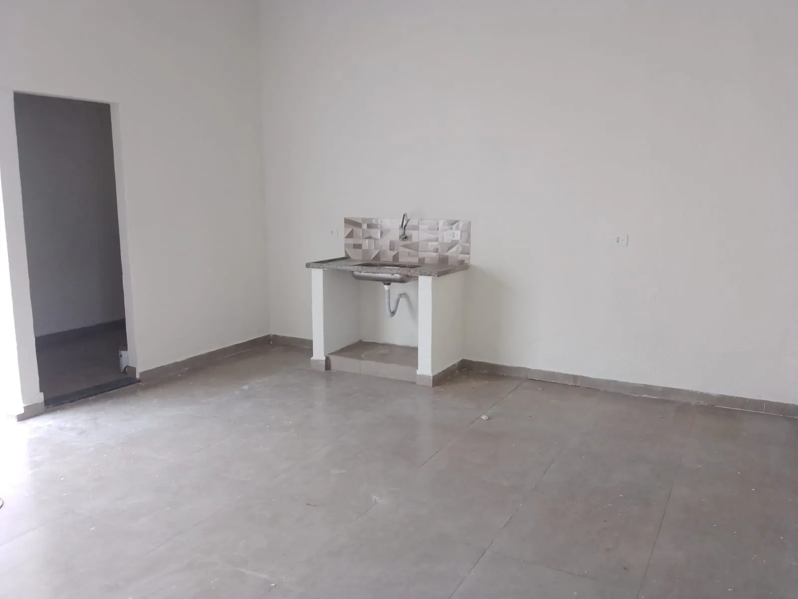 Casa com 2 quartos para aluguel, 50m² — foto 15 de 16