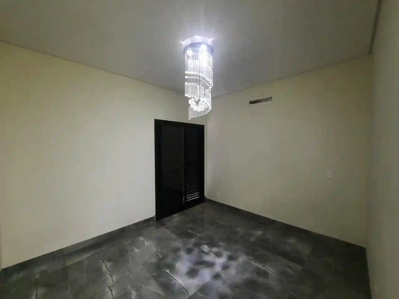 Casa de Condomínio com 3 quartos à venda, 276m² — foto 17 de 18
