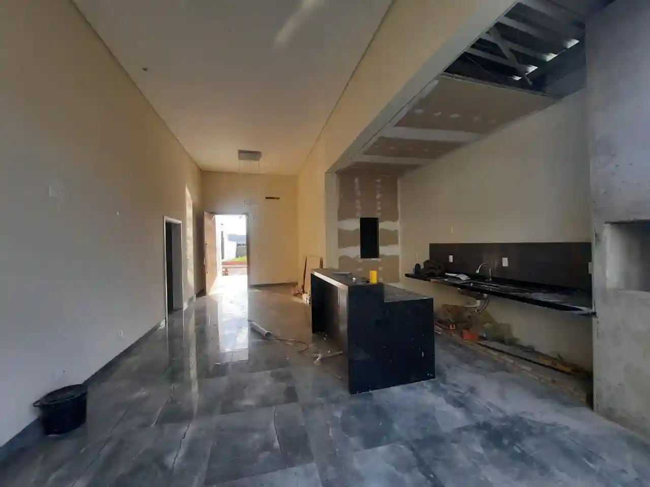 Casa de Condomínio com 3 quartos à venda, 276m² — foto 4 de 18