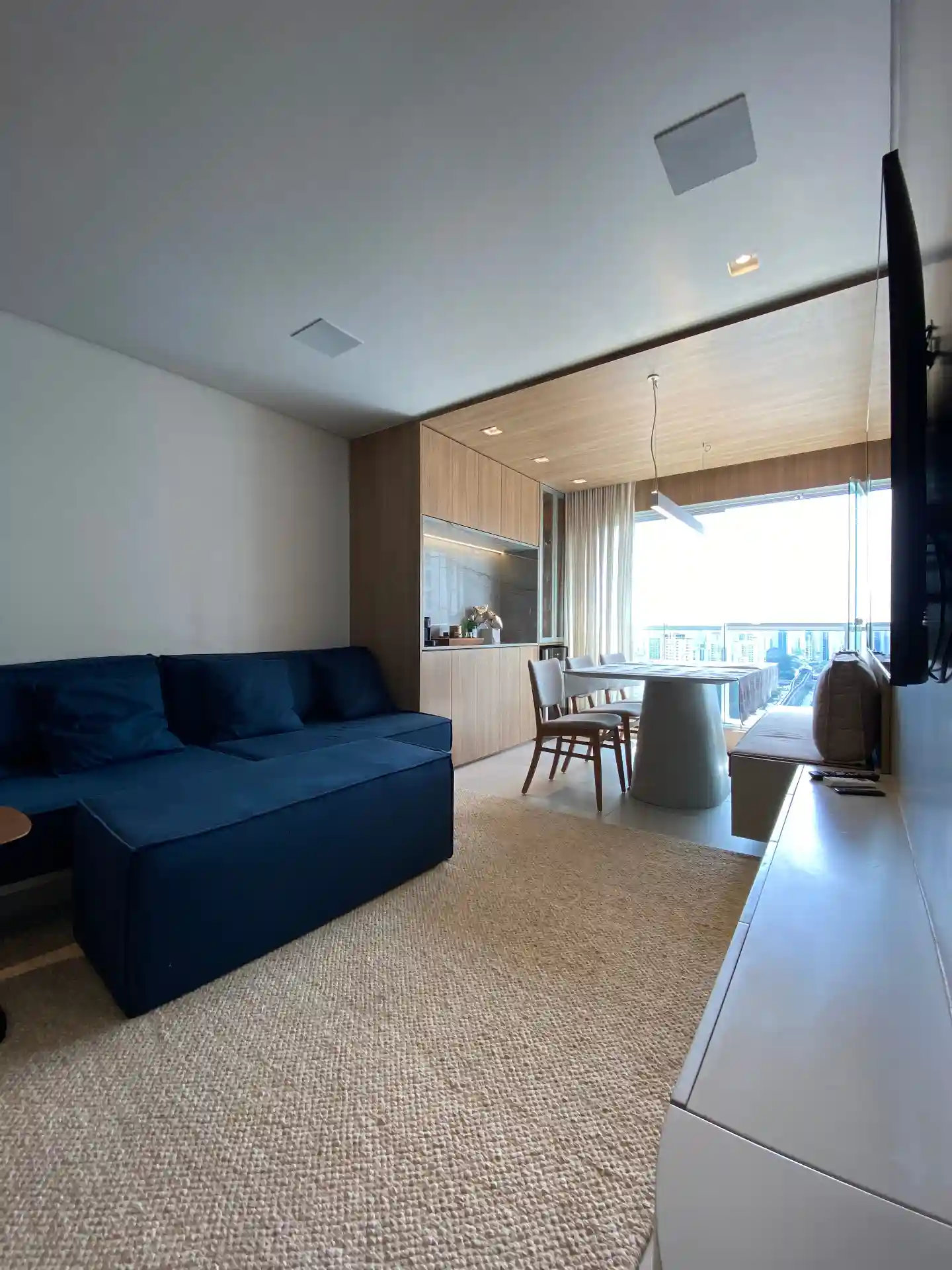 Apartamento com 2 quartos à venda, 72m² — foto 8 de 32