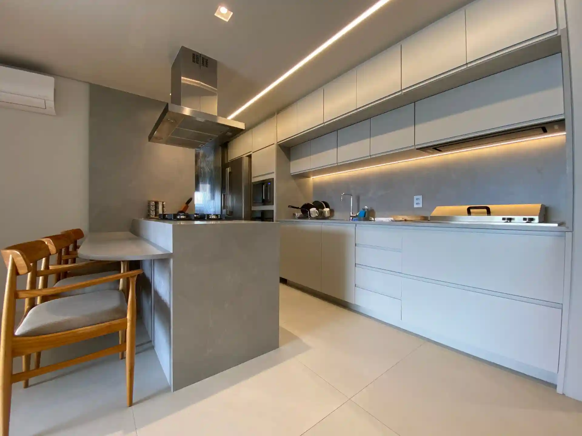 Apartamento com 2 quartos à venda, 72m² — foto 11 de 32