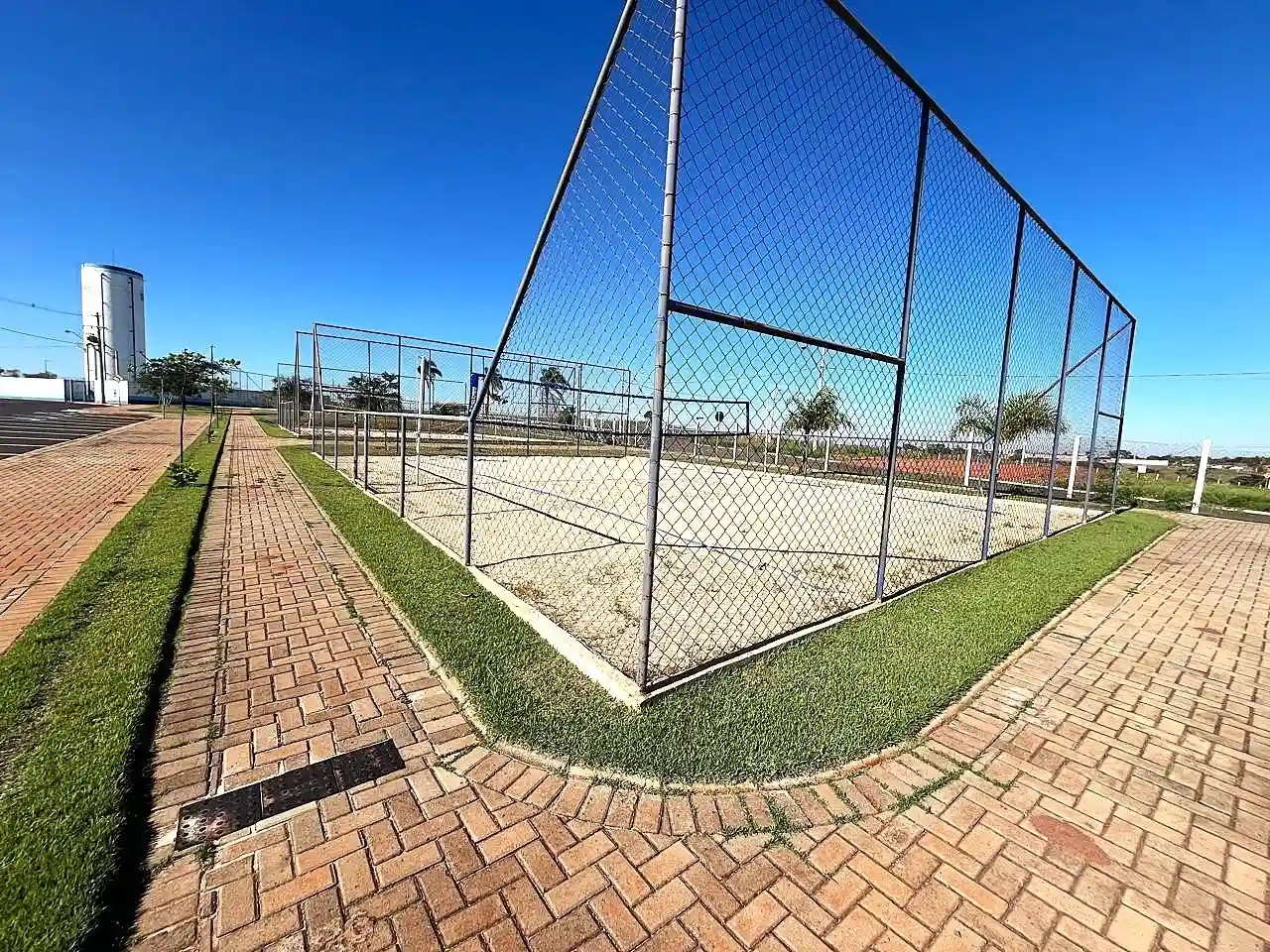 Galpão / Depósito / Armazém  para aluguel, 540m² — foto 12 de 16