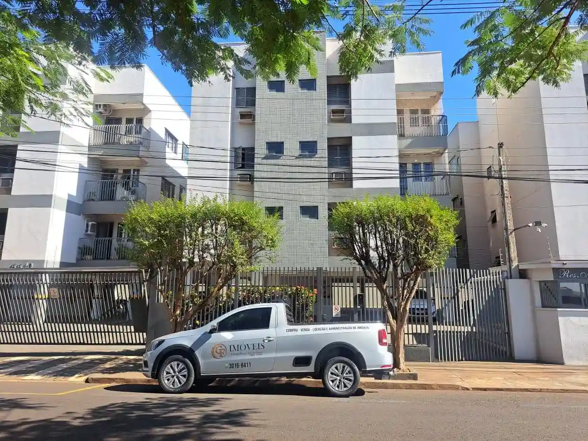 Apartamento com 2 quartos à venda, 70m² — foto 1 de 16
