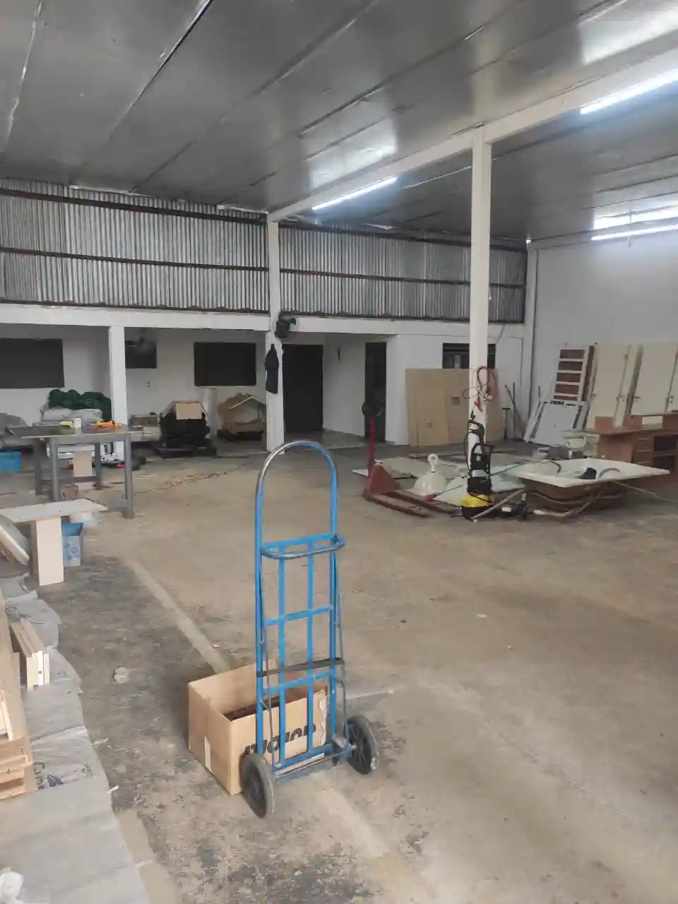 Casa com 2 quartos à venda, 448m² — foto 3 de 10