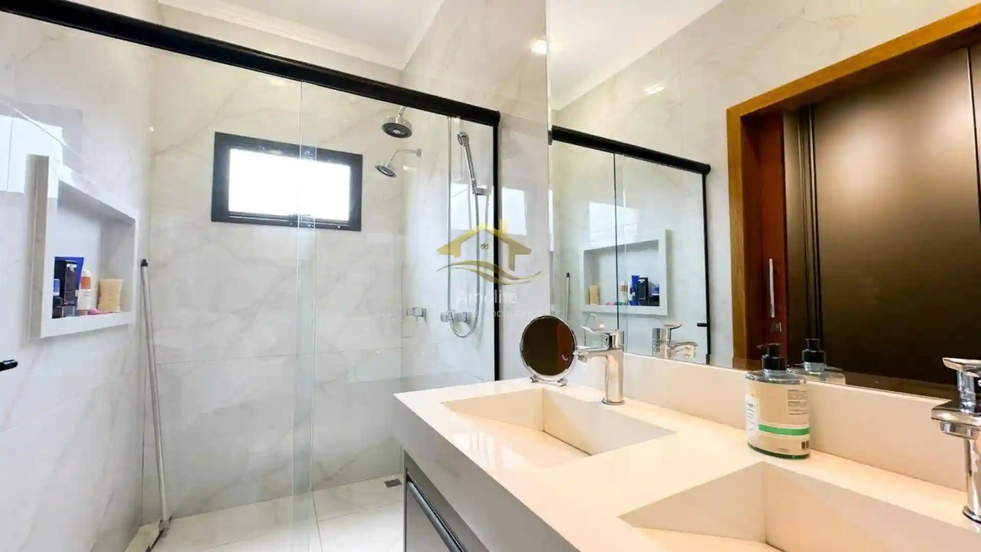 Casa de Condomínio com 3 quartos à venda, 185m² — foto 19 de 28