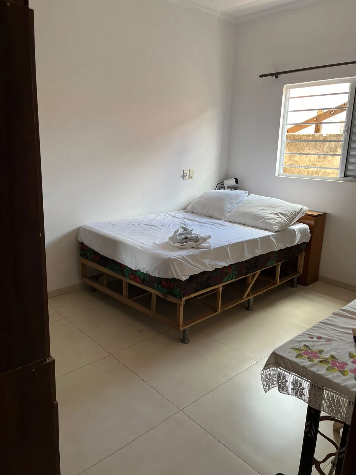 Casa com 5 quartos à venda, 200m² — foto 7 de 29