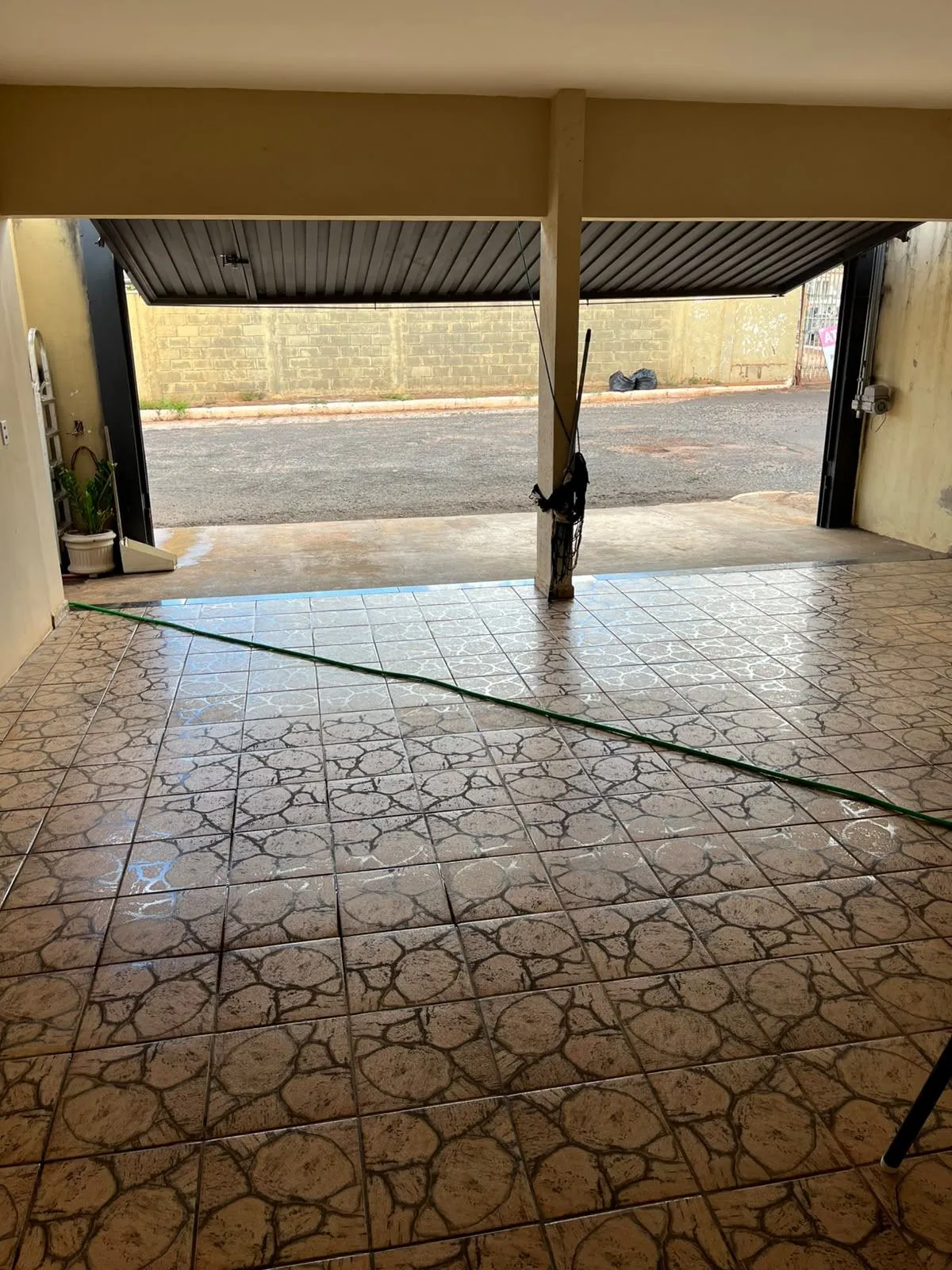 Casa com 5 quartos à venda, 200m² — foto 3 de 29