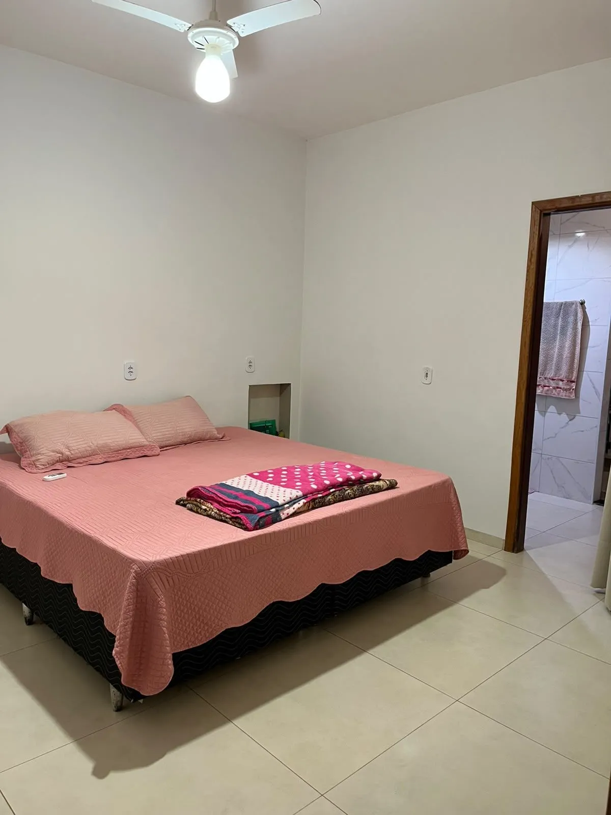 Casa com 5 quartos à venda, 200m² — foto 22 de 29