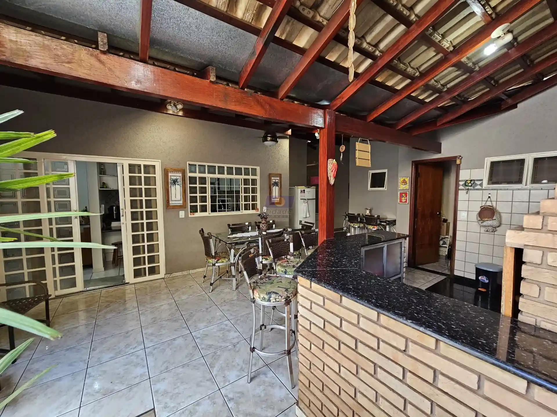 Casa com 4 quartos à venda, 217m² — foto 20 de 22