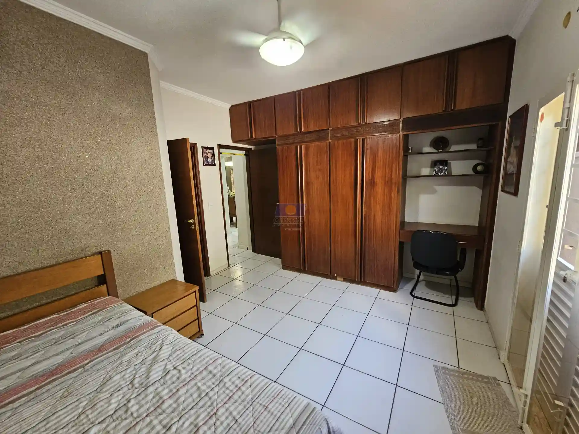 Casa com 4 quartos à venda, 217m² — foto 8 de 22