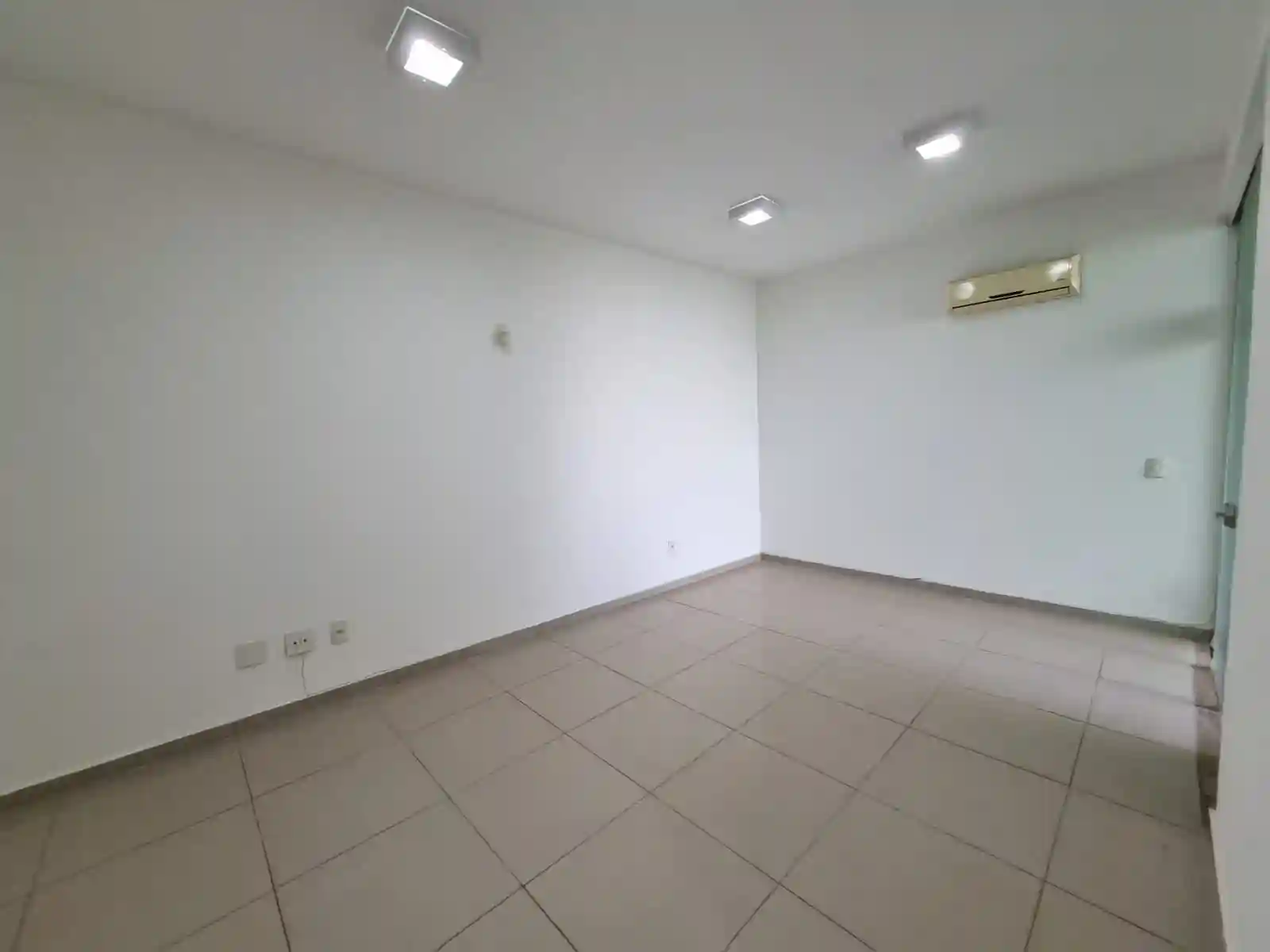 Prédio comercial  à venda, 274m² — foto 8 de 18