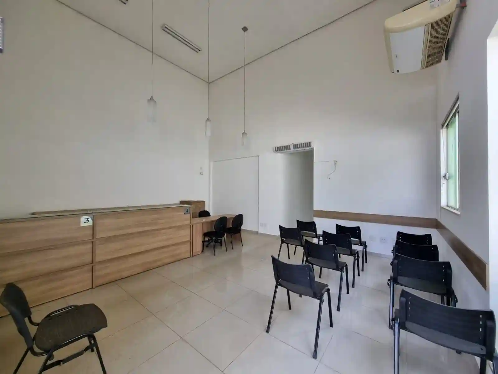 Prédio comercial  à venda, 274m² — foto 2 de 18