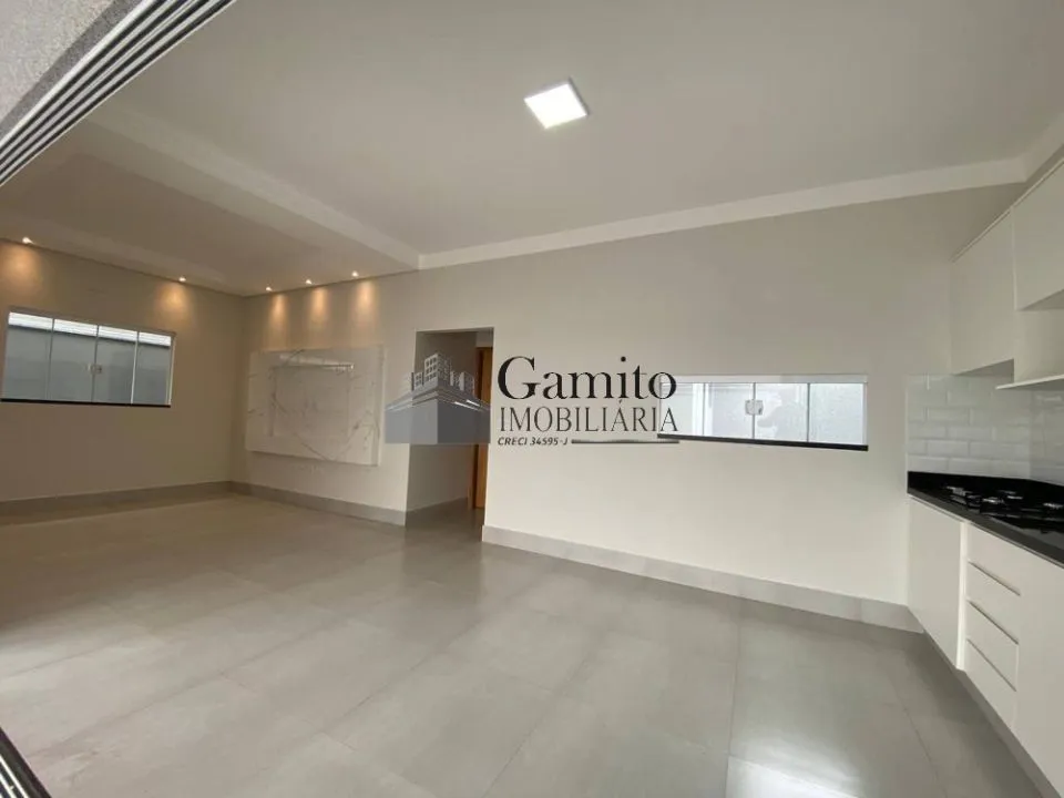 Casa à venda — foto 4 de 8