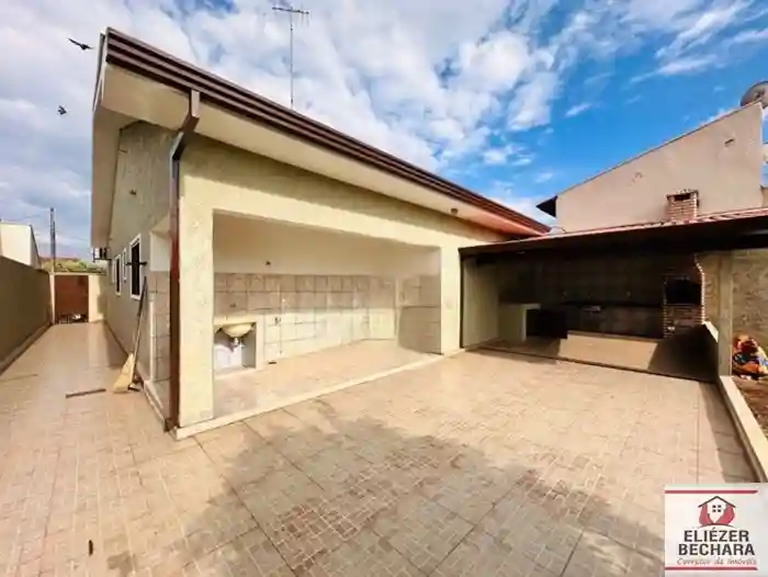 Casa com 3 quartos à venda, 140m² — foto 8 de 14
