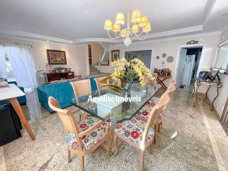 Casa de Condomínio com 4 quartos à venda, 398m² — foto 13 de 21