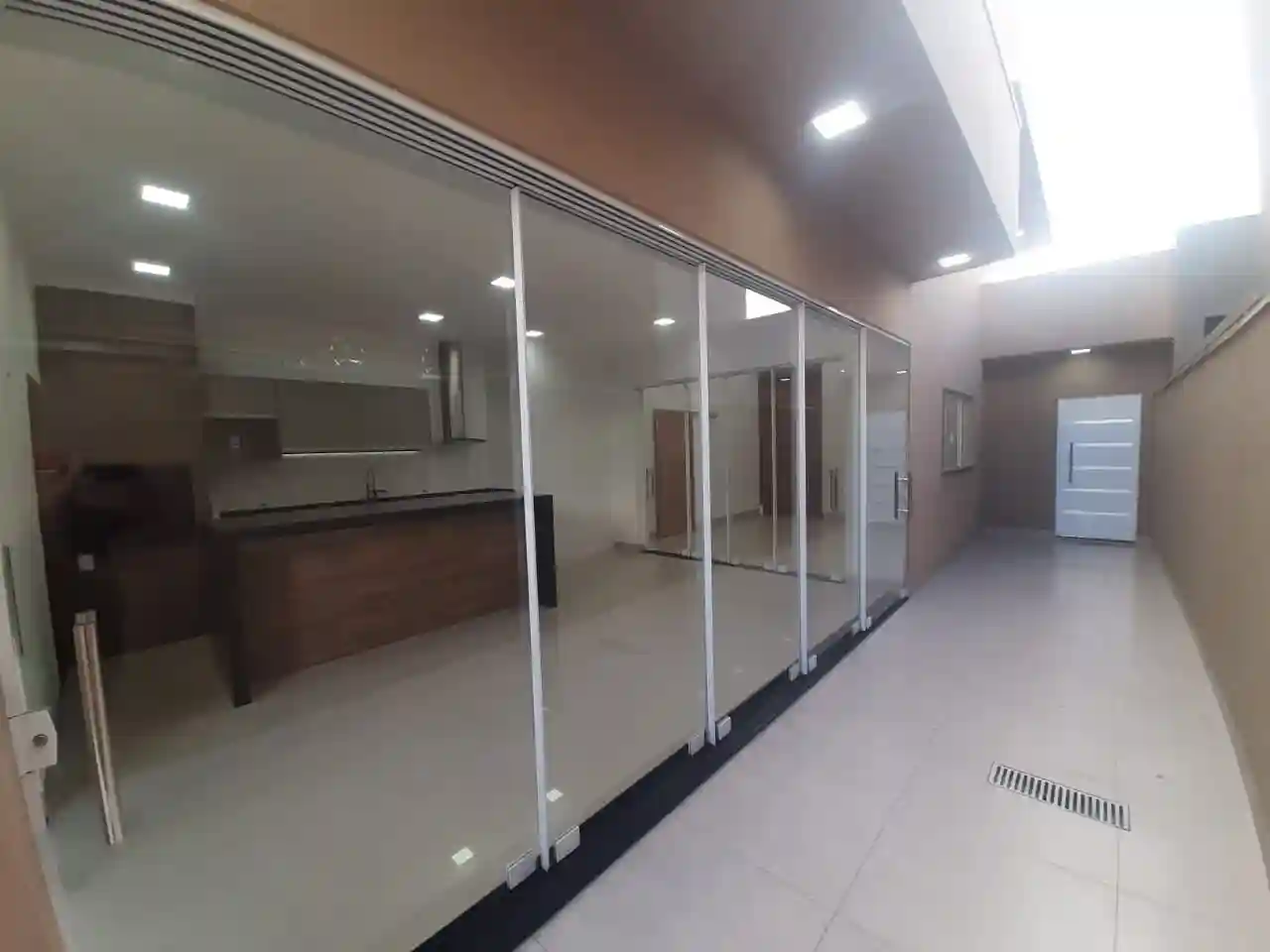 Casa de Condomínio com 3 quartos à venda, 160m² — foto 7 de 25