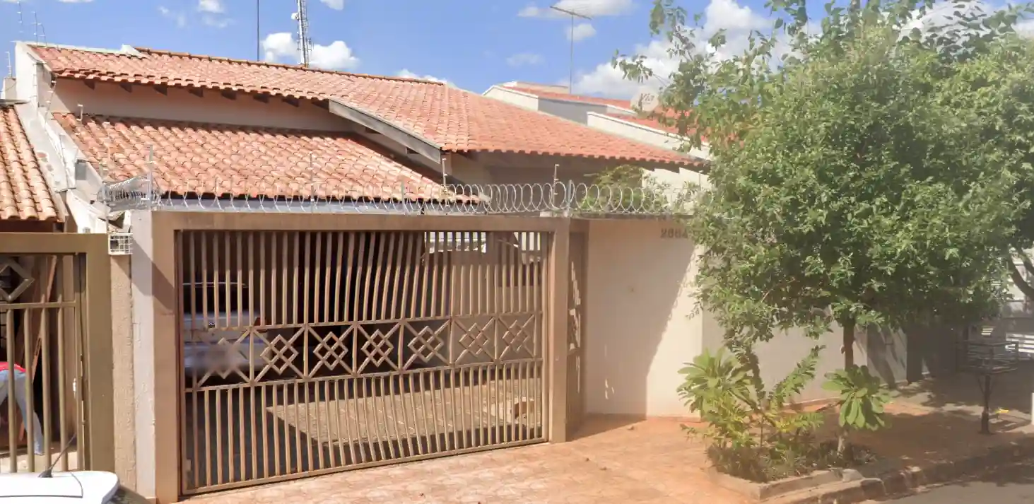 Casa com 3 quartos à venda, 200m² — foto 3 de 22