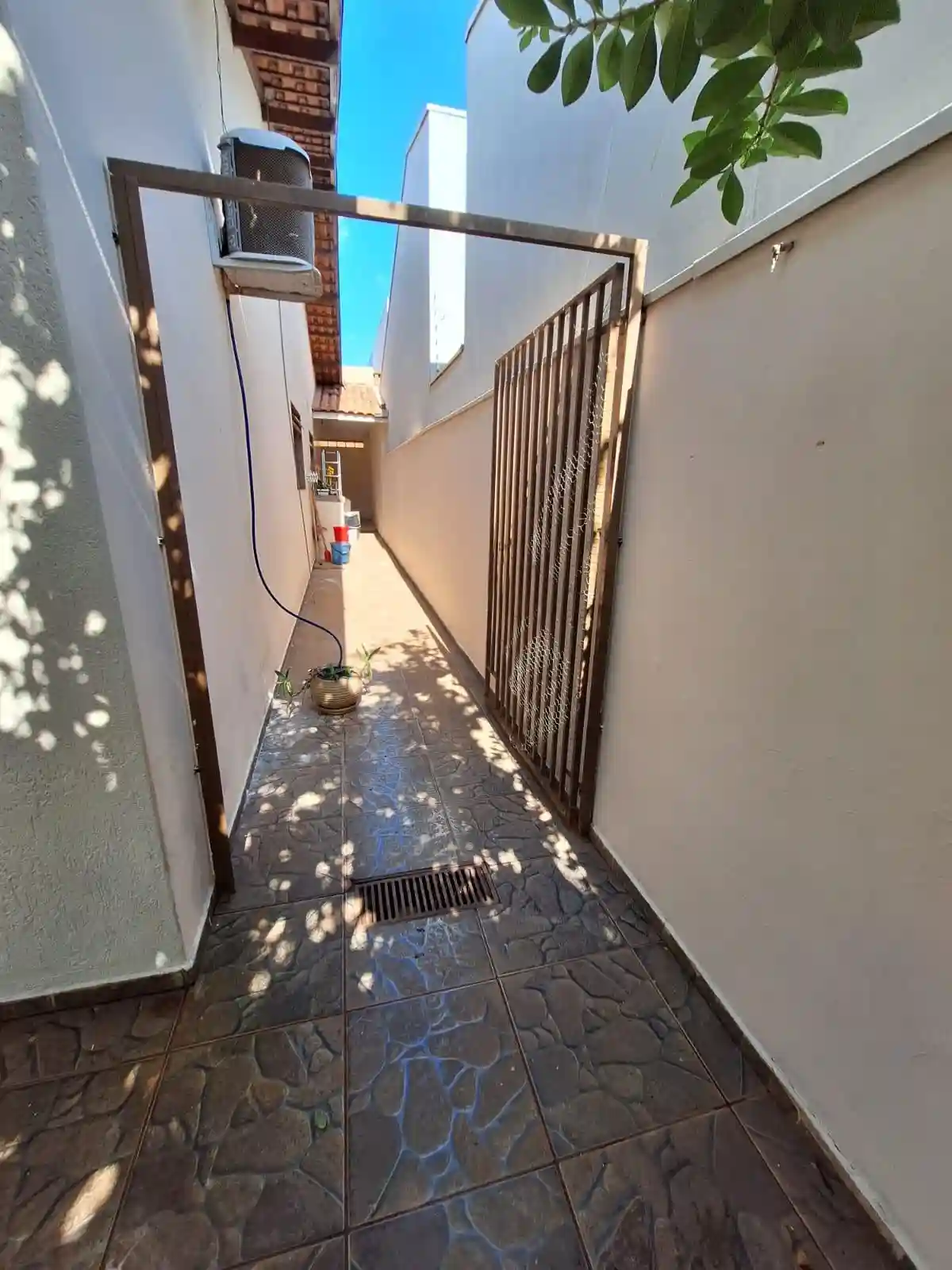 Casa com 3 quartos à venda, 200m² — foto 18 de 22