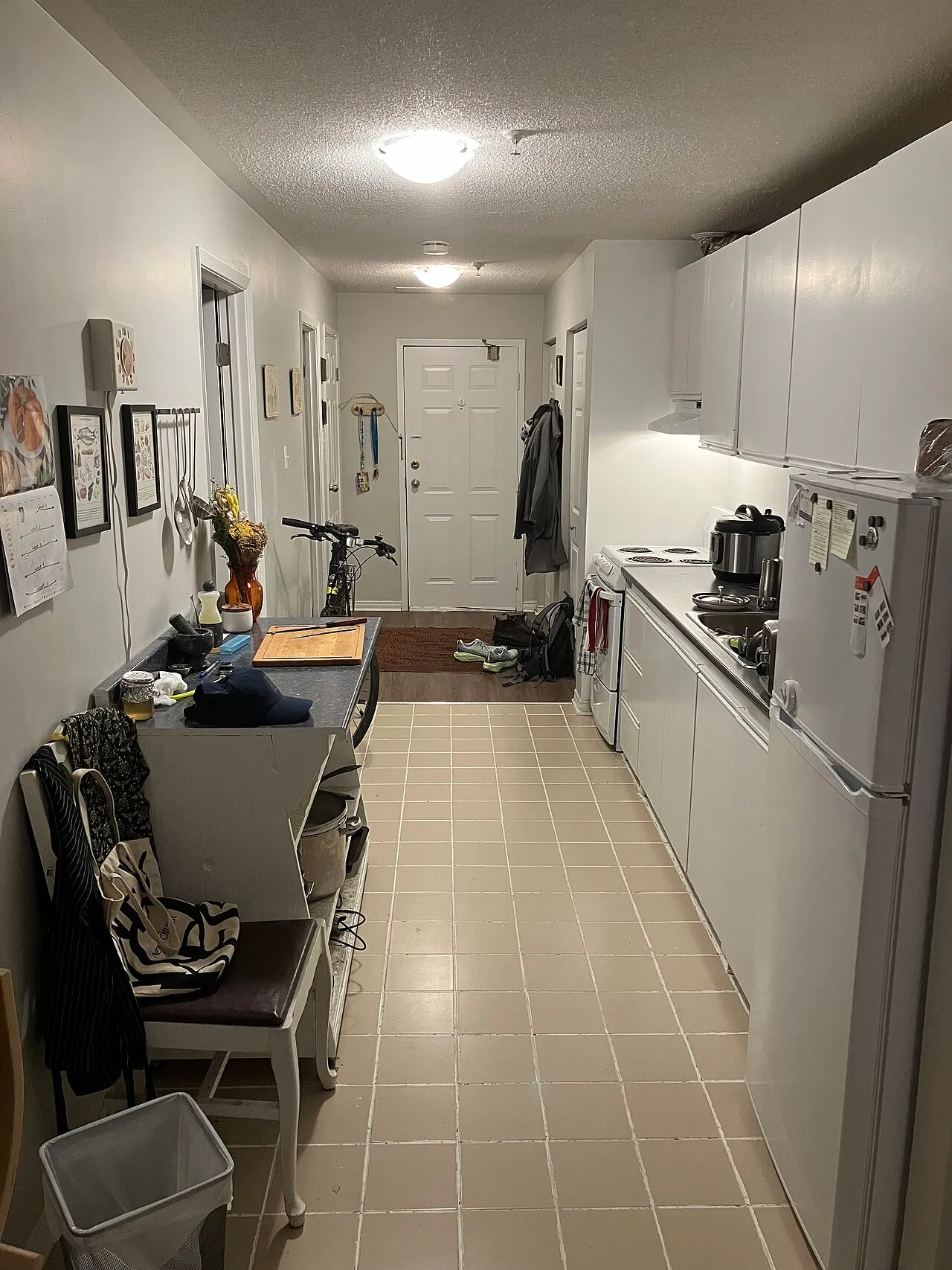 Casa com 6 quartos para aluguel, 250m² — foto 25 de 28