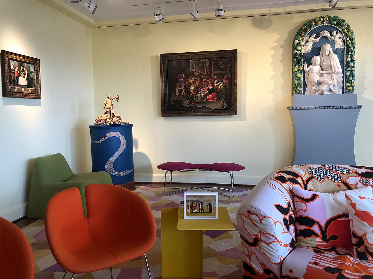 Casa com 6 quartos para aluguel, 250m² — foto 27 de 28