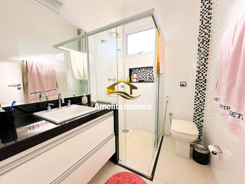 Casa de Condomínio com 3 quartos à venda, 298m² — foto 18 de 18