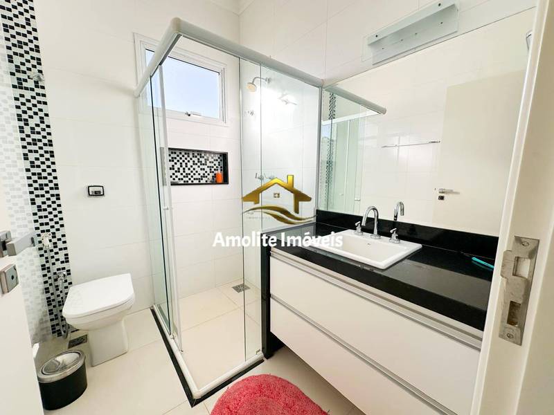 Casa de Condomínio com 3 quartos à venda, 298m² — foto 10 de 18