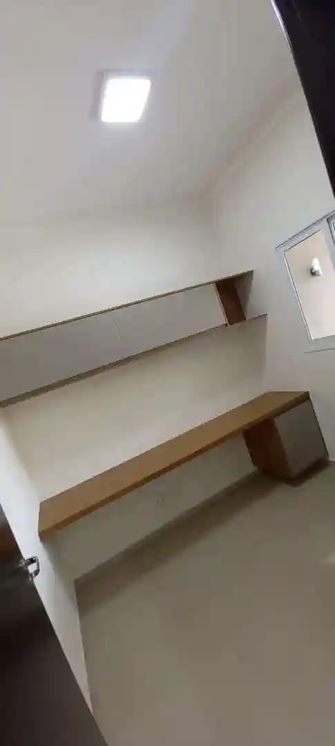 Casa de Condomínio com 3 quartos à venda, 360m² — foto 3 de 12