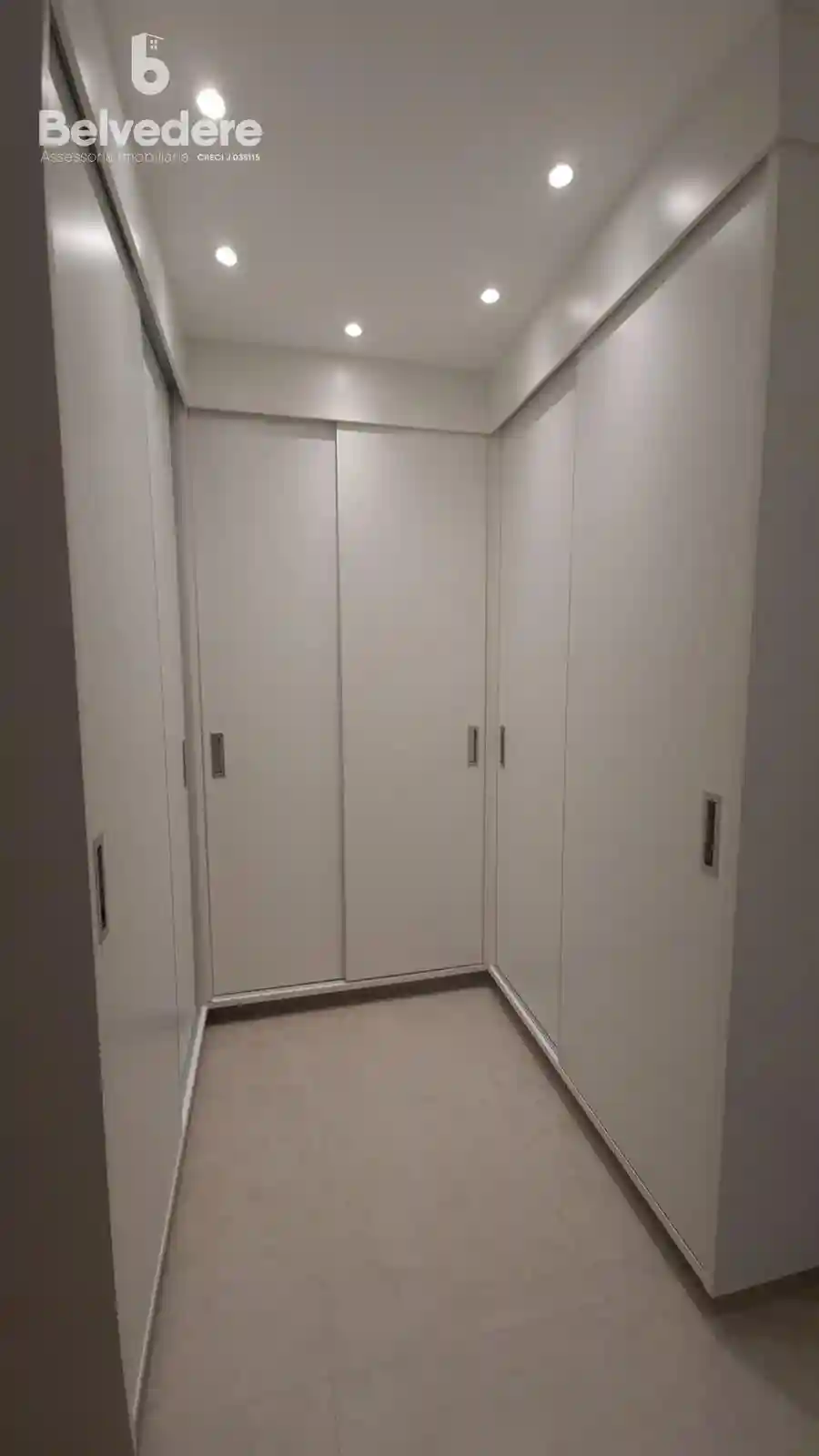 Casa de Condomínio com 4 quartos à venda, 345m² — foto 7 de 10