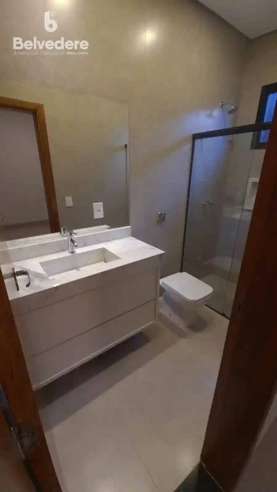 Casa de Condomínio com 4 quartos à venda, 345m² — foto 8 de 10