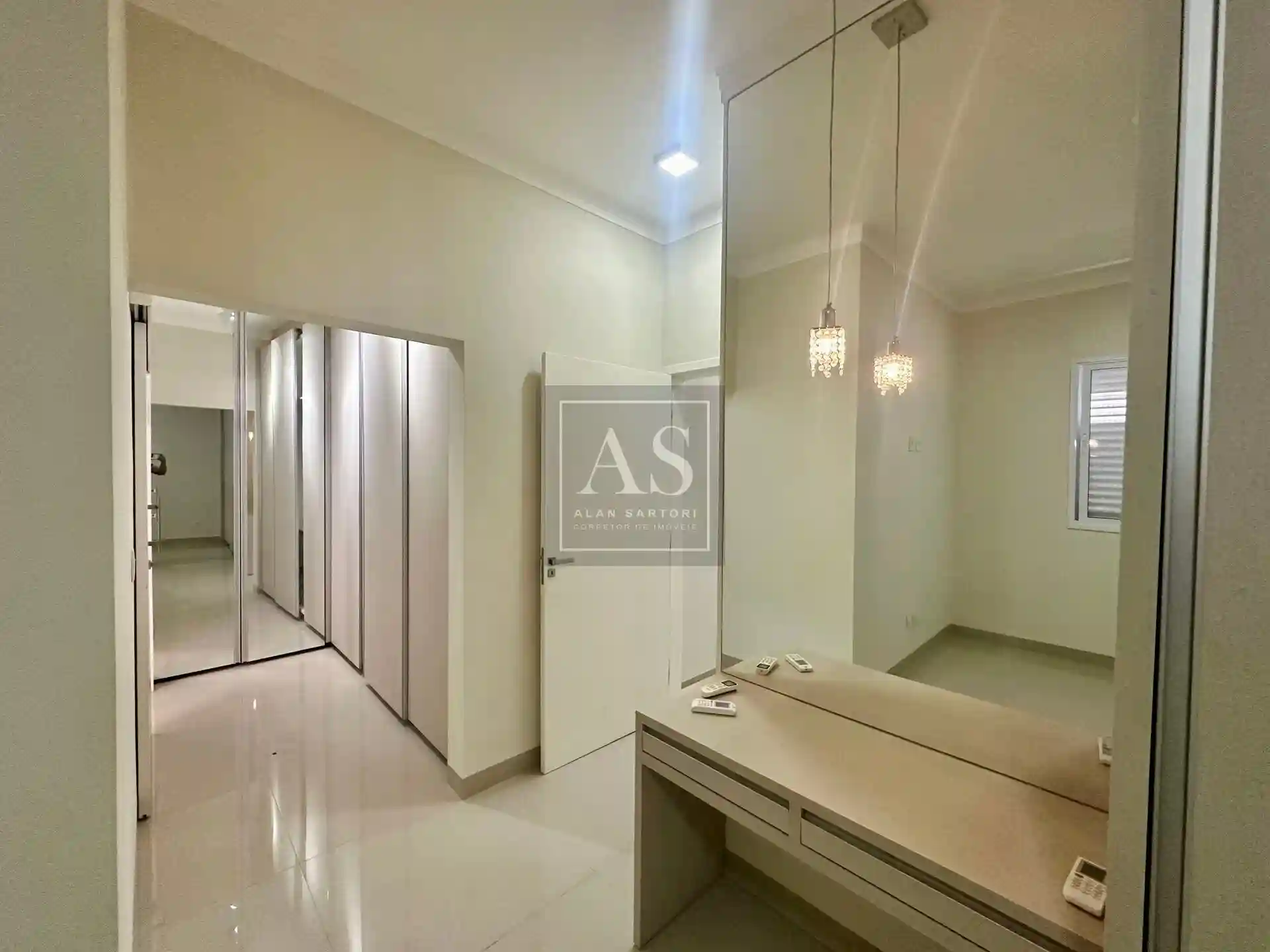 Casa de Condomínio com 3 quartos à venda, 220m² — foto 18 de 20