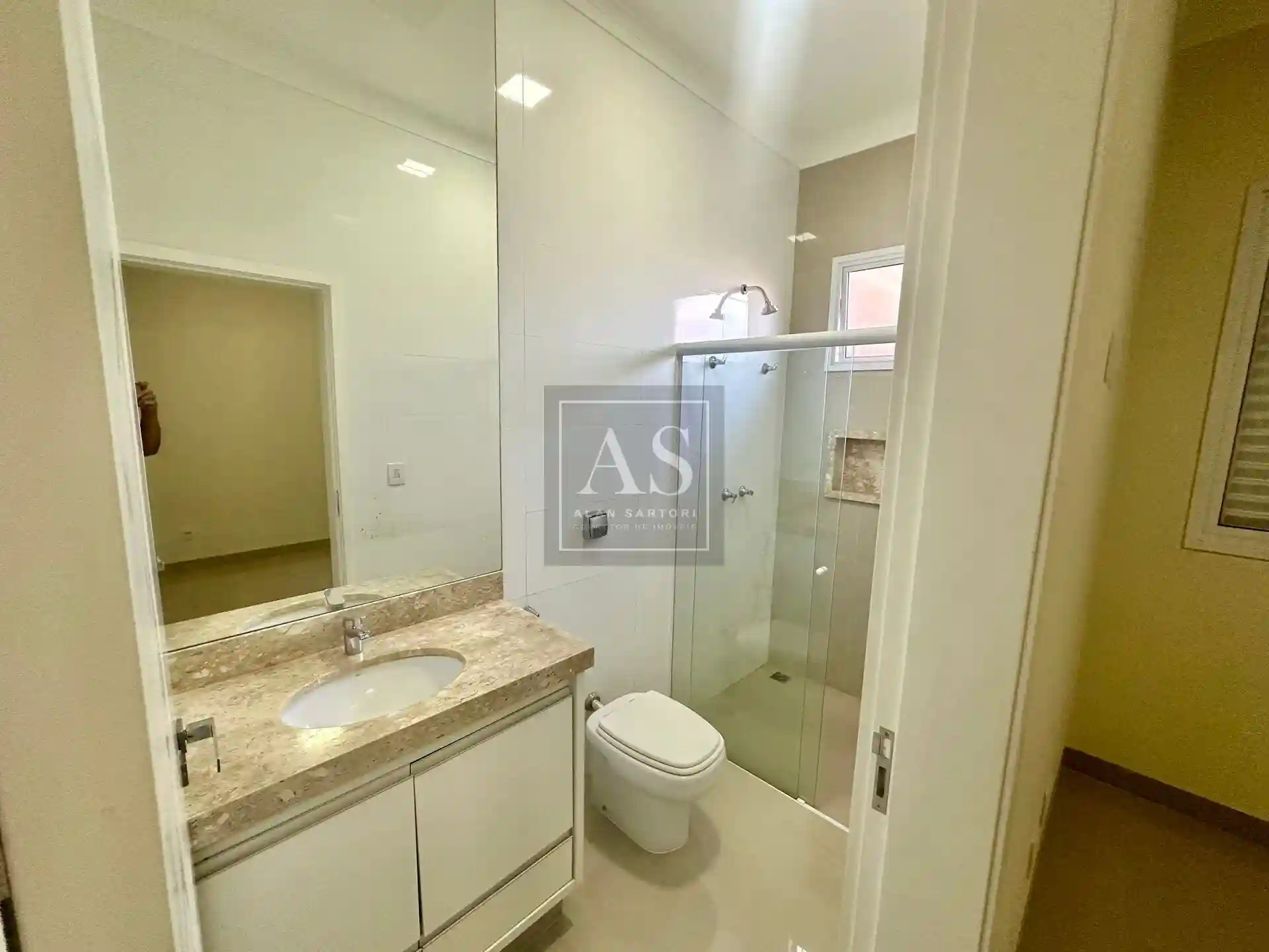 Casa de Condomínio com 3 quartos à venda, 220m² — foto 14 de 20