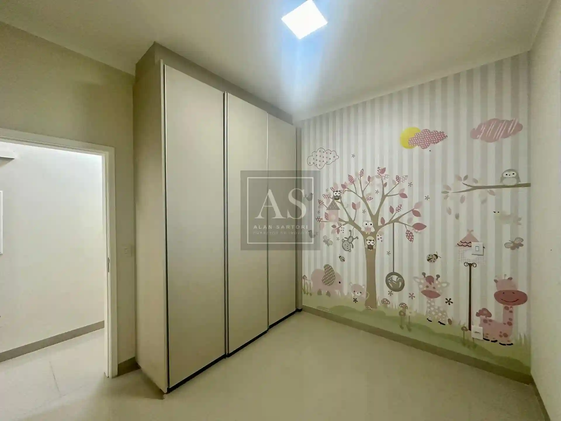Casa de Condomínio com 3 quartos à venda, 220m² — foto 15 de 20