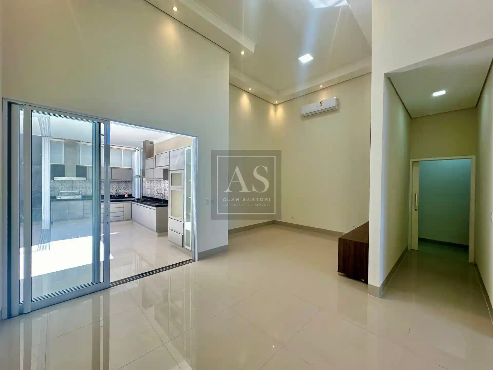 Casa de Condomínio com 3 quartos à venda, 220m² — foto 6 de 20