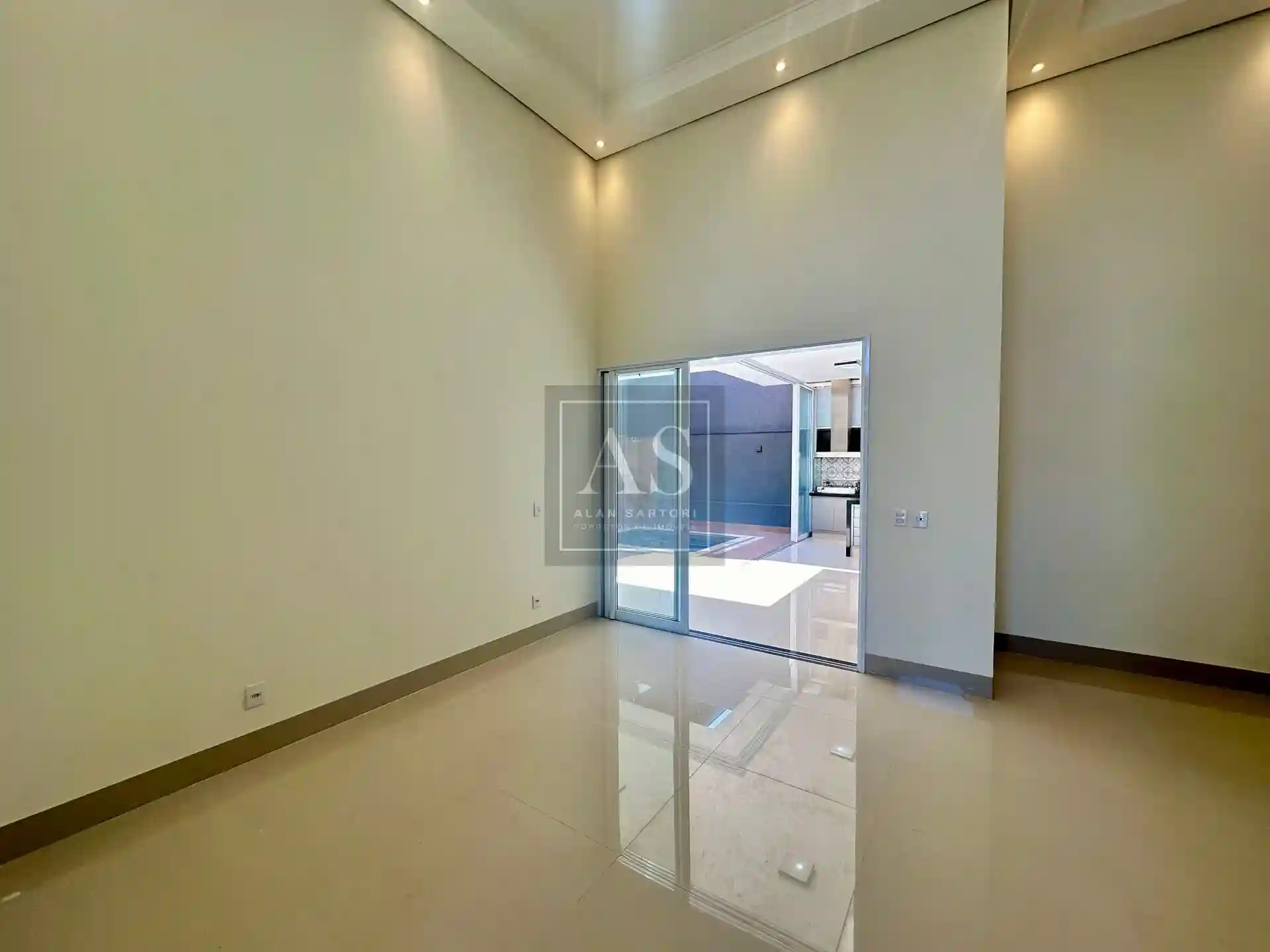 Casa de Condomínio com 3 quartos à venda, 220m² — foto 5 de 20