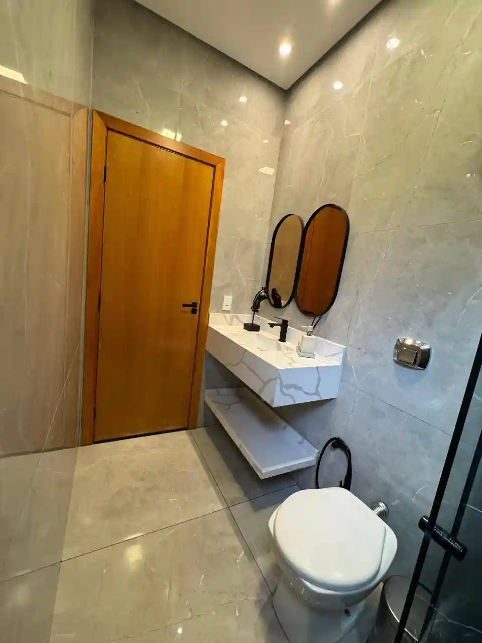 Casa de Condomínio com 3 quartos à venda, 253m² — foto 5 de 16