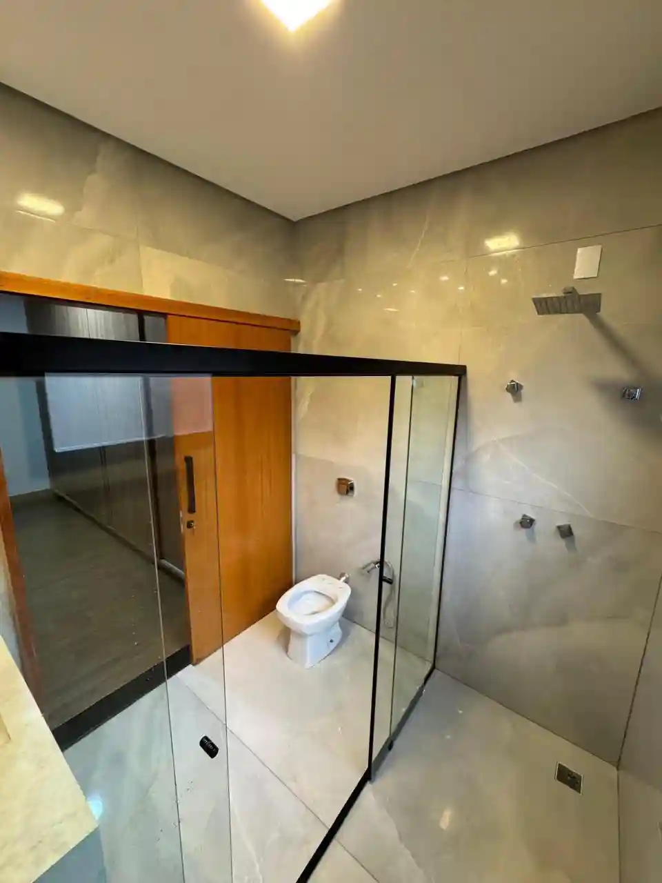 Casa de Condomínio com 3 quartos à venda, 253m² — foto 14 de 16