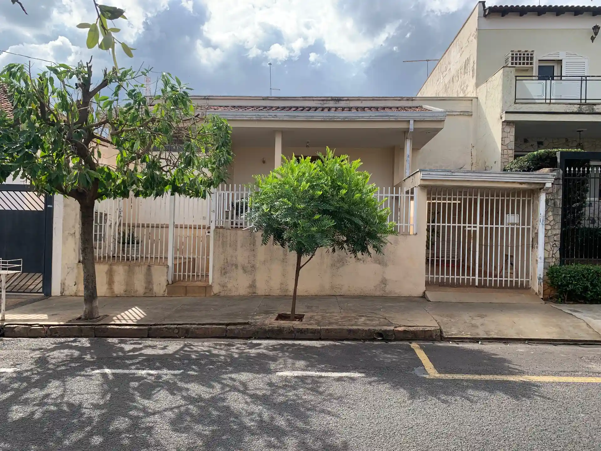 Casa Comercial com 3 quartos à venda, 221m² — foto 1 de 17