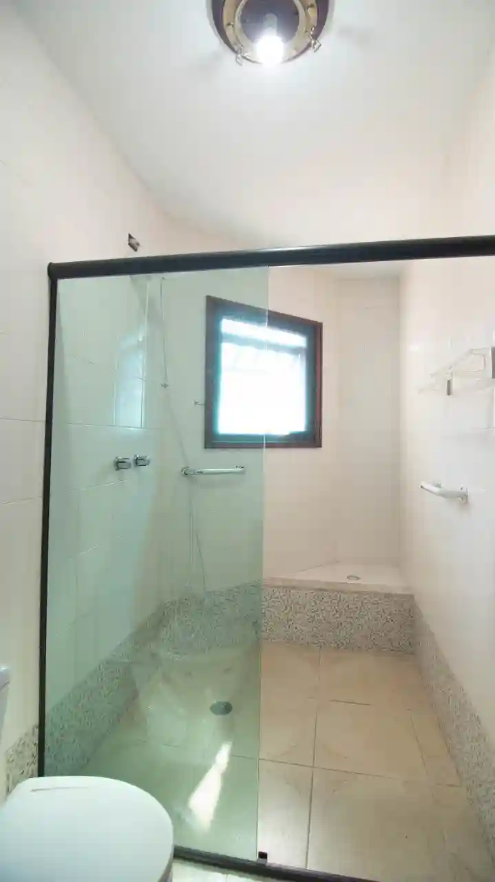 Sobrado com 4 quartos à venda, 210m² — foto 13 de 20