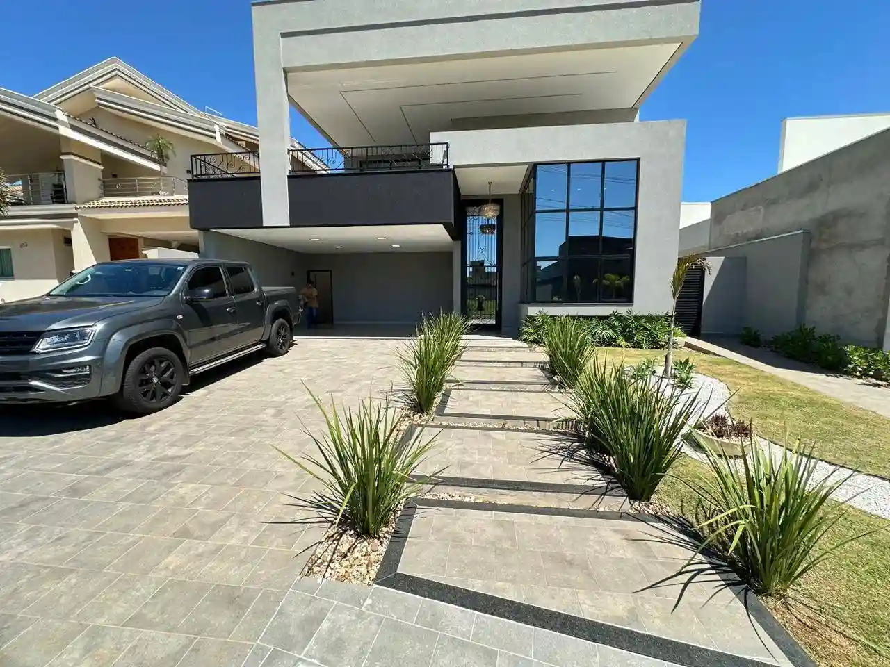 Casa de Condomínio com 3 quartos à venda, 300m² — foto 46 de 47