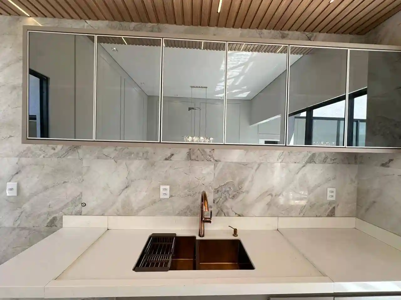 Casa de Condomínio com 3 quartos à venda, 300m² — foto 29 de 47
