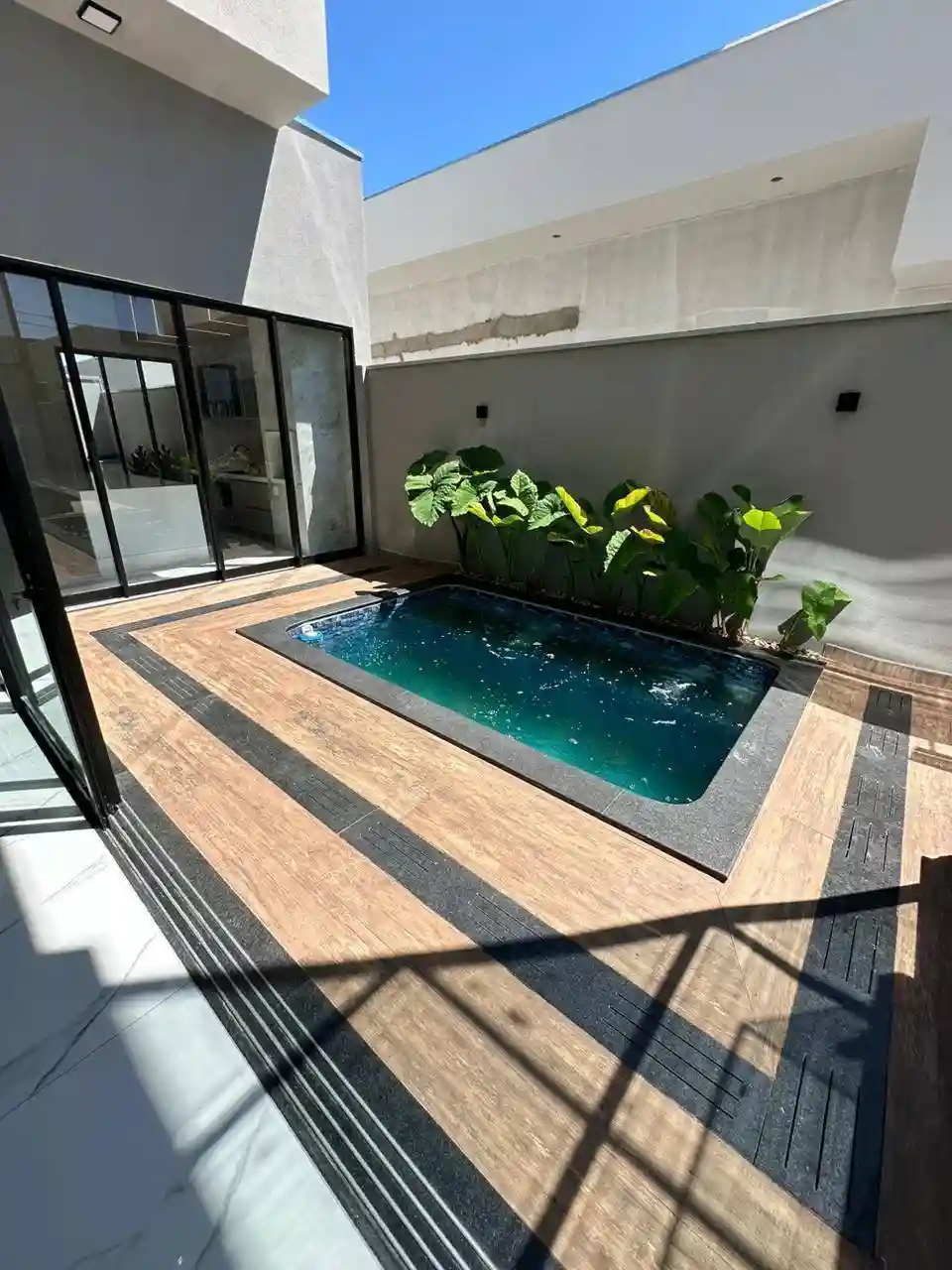 Casa de Condomínio com 3 quartos à venda, 300m² — foto 34 de 47