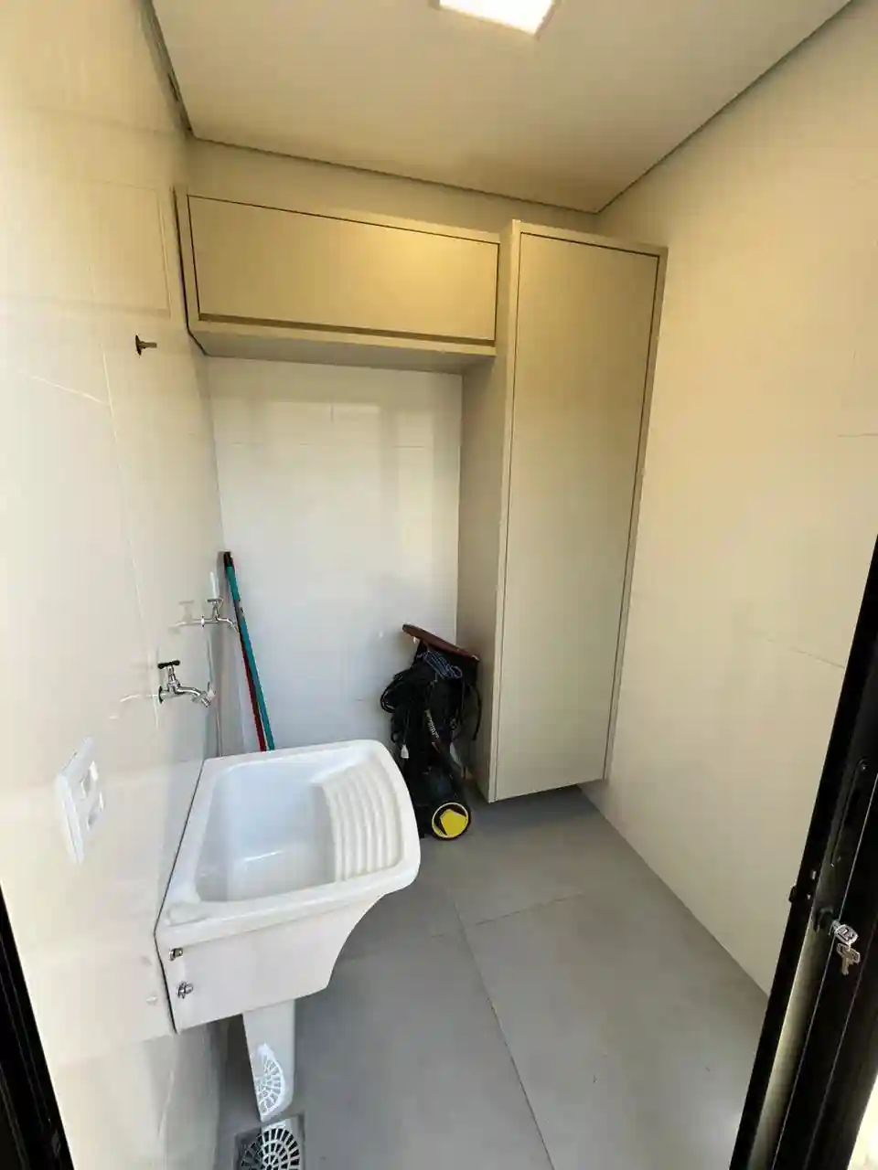 Casa de Condomínio com 3 quartos à venda, 300m² — foto 18 de 47