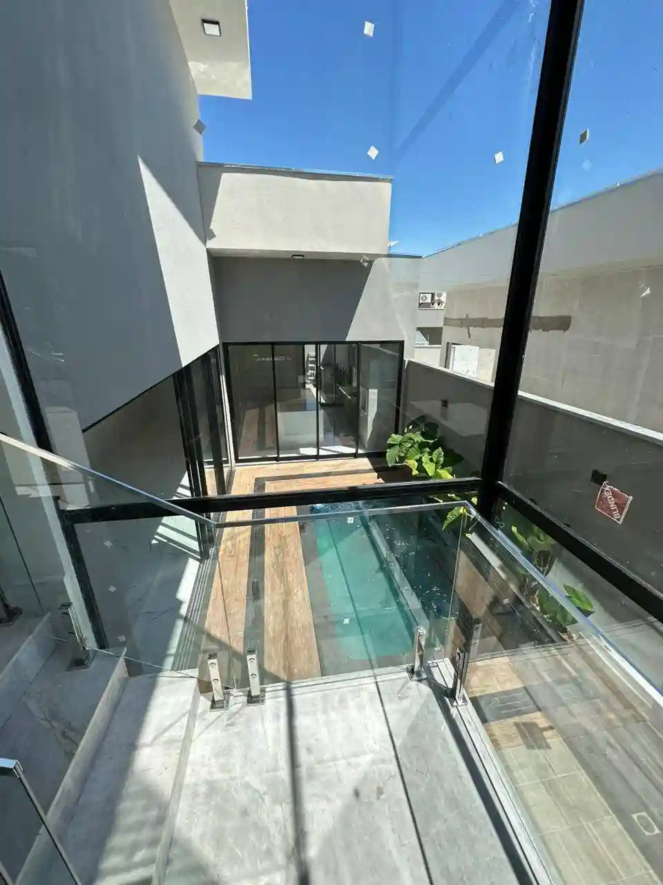 Casa de Condomínio com 3 quartos à venda, 300m² — foto 44 de 47