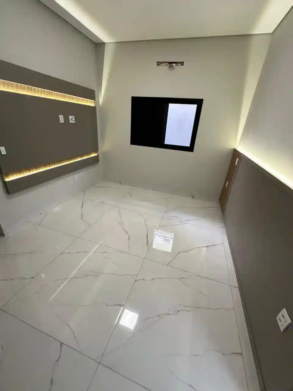 Casa de Condomínio com 3 quartos à venda, 300m² — foto 3 de 47