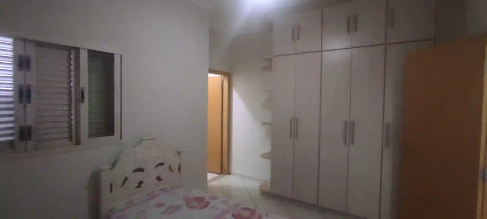 Casa com 3 quartos à venda, 200m² — foto 17 de 32